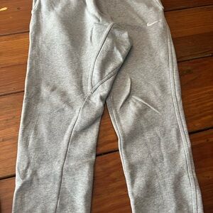 Nike Men's Gray joggers